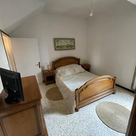Сasa de vacaciones Maison De Village Atypique Au Cœur De Centre Historique Cévennes Sauve