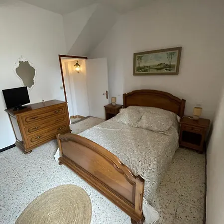 Сasa de vacaciones Maison De Village Atypique Au Cœur De Centre Historique Cévennes